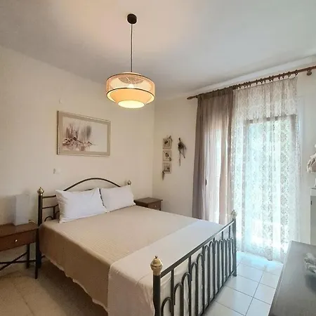 Menexe Apartments-kelyfos * Νέος Μαρμαράς