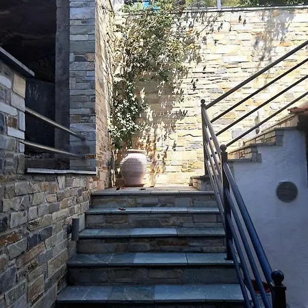 Menexe Apartments-kelyfos Daire *