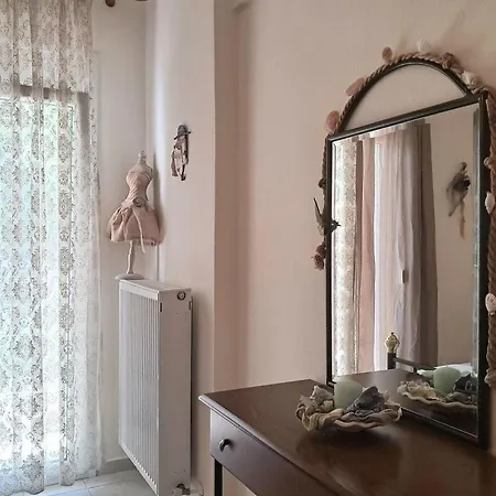 Menexe Apartments-kelyfos Διαμέρισμα *