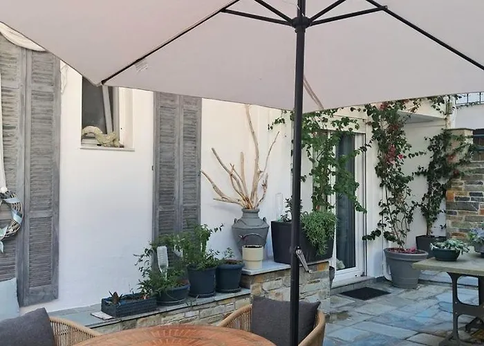 Menexe Apartments-kelyfos * Неос-Мармарас